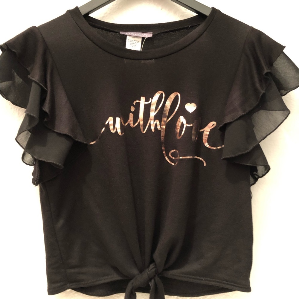 New top! Super cute!